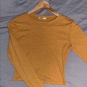 Long sleeve , kinda cropped